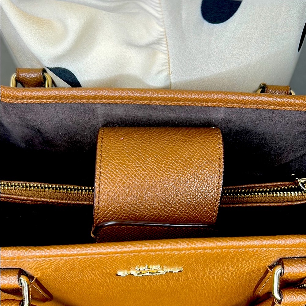 Coach Margot Carryall Crossbody Bag Pebbled Leather Brown Tote Satchel / Strap - Picture 10 of 17